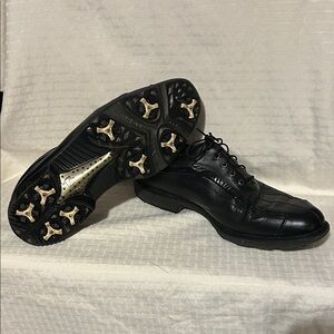 FootJoy Icon Black Golf Shoes with Spiked Soles